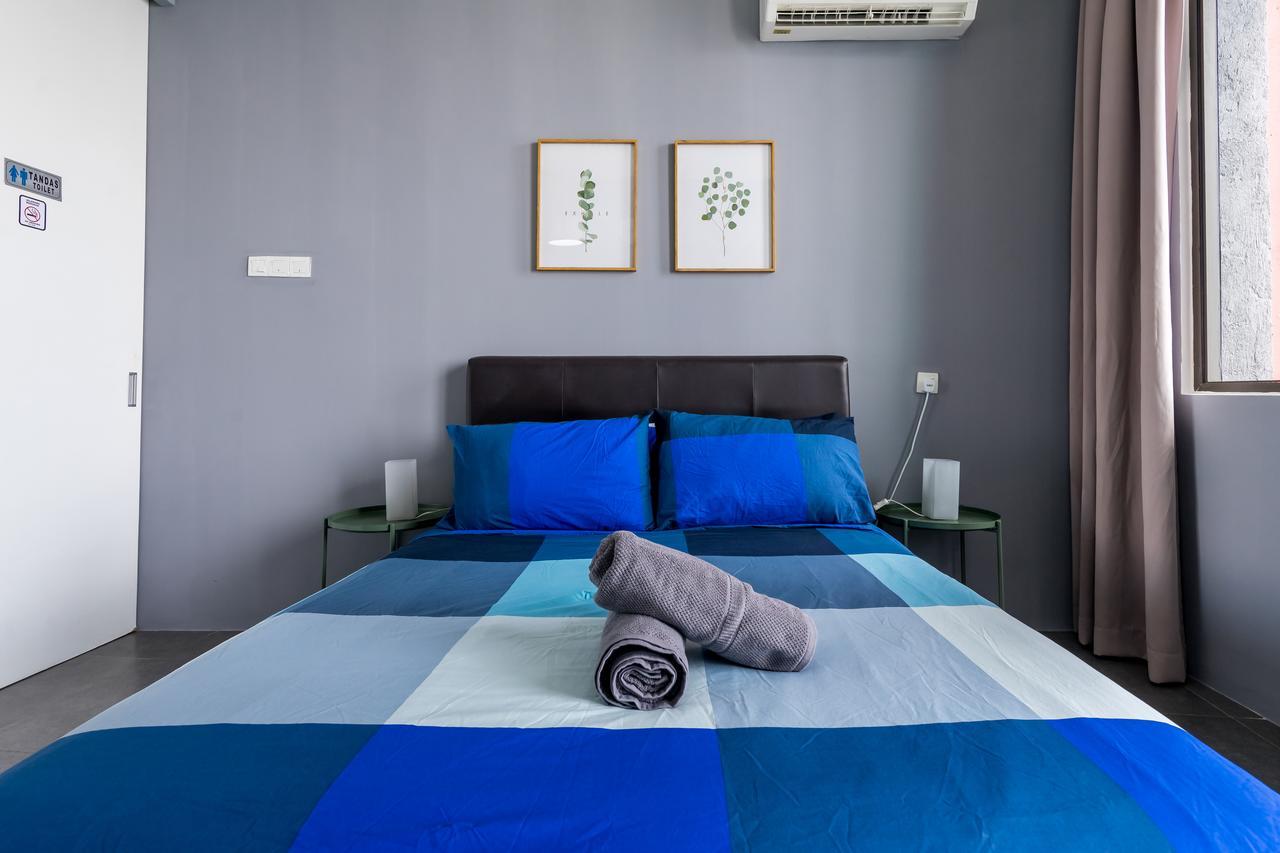 Proper Suites@Empire Damansara Петалинг-Джая Экстерьер фото