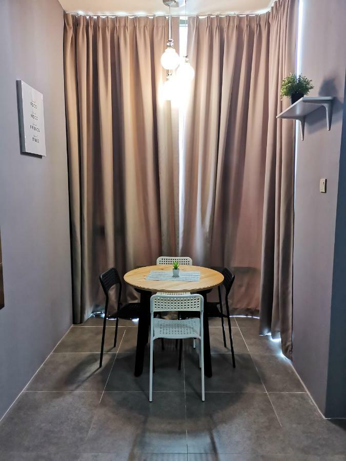 Proper Suites@Empire Damansara Петалинг-Джая Экстерьер фото